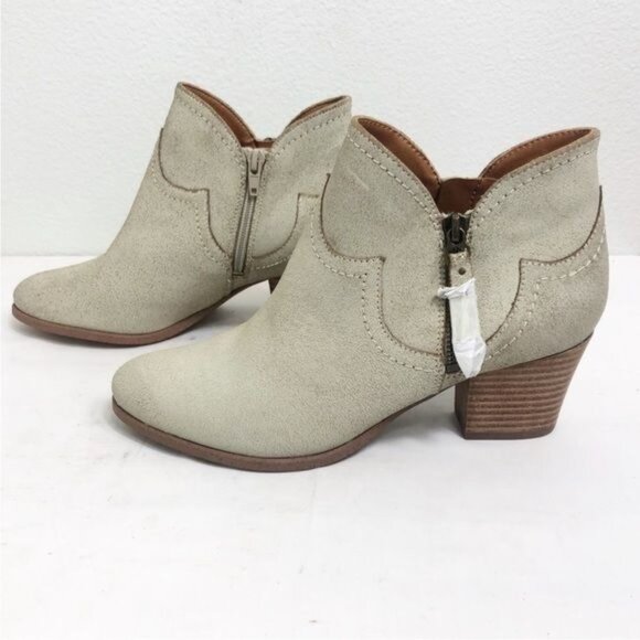 Zodiac Kaylin Western Ankle Booties Ivory Leather Side Zip Stacked Heel Size 9.5 - Picture 4 of 10